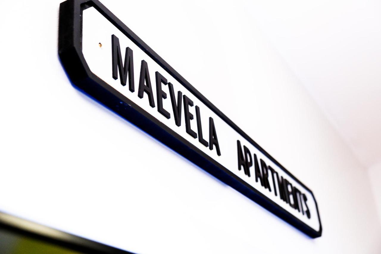 Maevela Apartments - Arcadian Versace Themed Apt ☆ Huge Balcony / Free Parking → Free Netflix -2 Min Walk From Birmingham Hippodrome Theatre, Arcadian, China Town, Sidewalk Club, Gay Village, 5 Mins From New Street Train Station - Birmingham Grand Ce מראה חיצוני תמונה